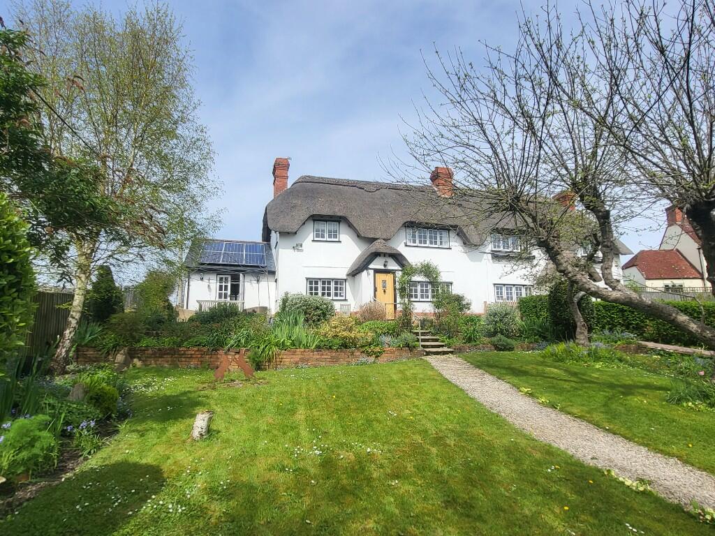 3 bedroom cottage for sale in Tower Hill, Iwerne Minster, Dorset, DT11