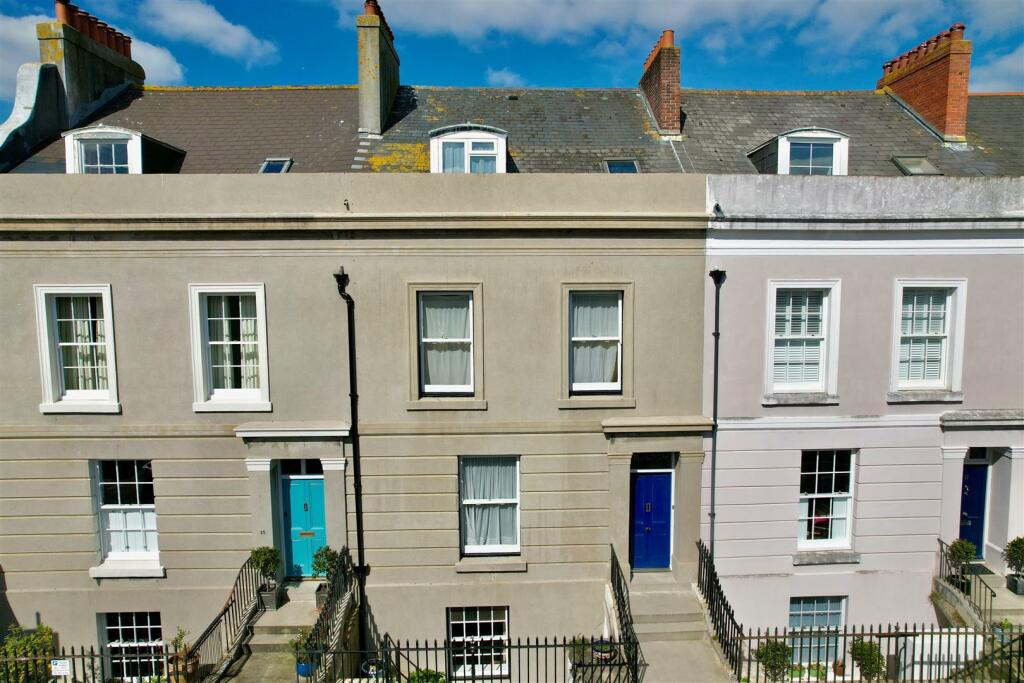 7 bedroom terraced house for sale in The Hoe, Plymouth, PL1