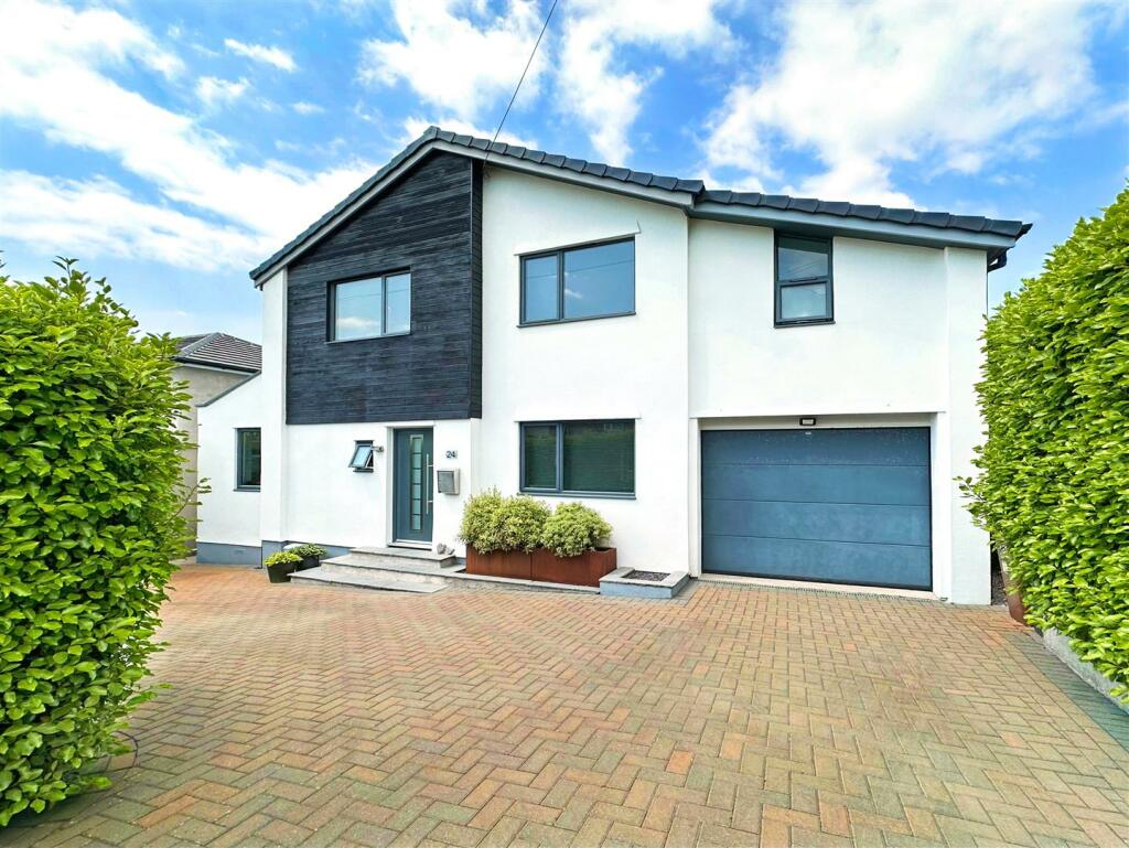 4 bedroom detached house for sale in Wembury, Plymouth, PL9