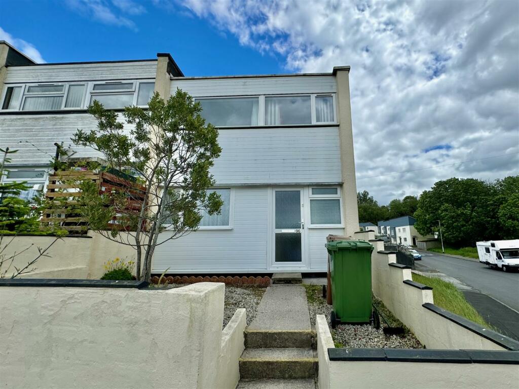 3 bedroom terraced house for sale in Southway, Plymouth, PL6