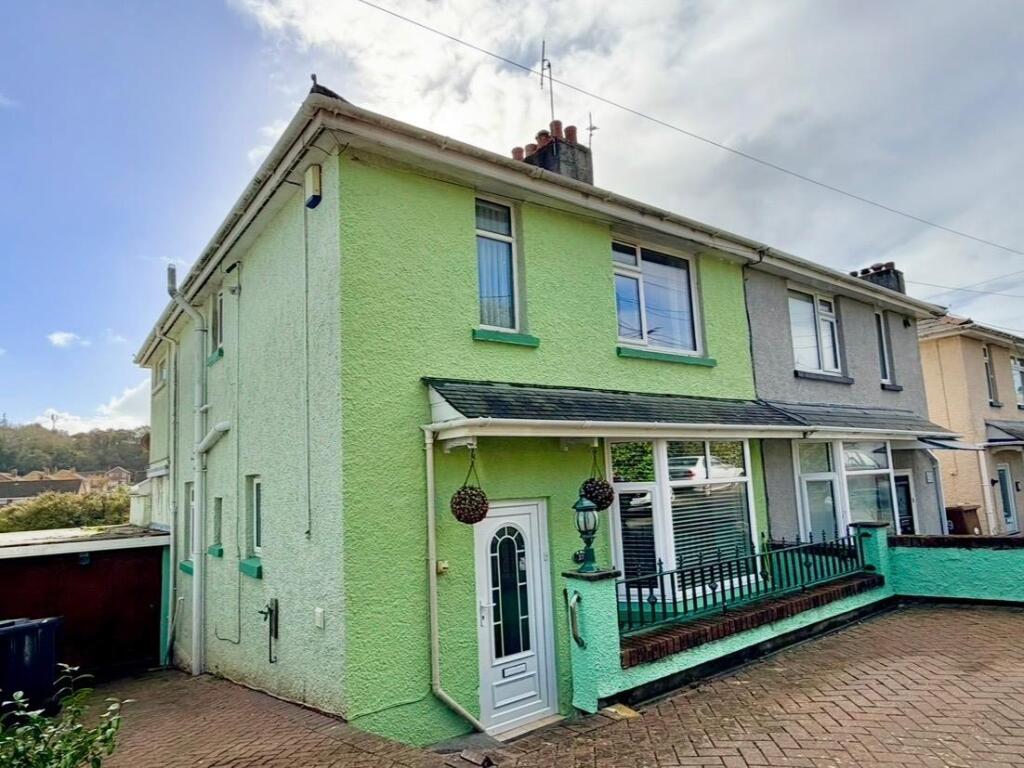 Main image of property: Elburton, Plymouth