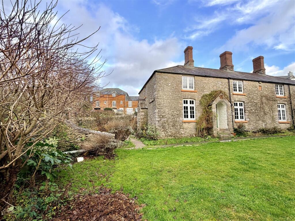 Main image of property: Oreston, Plymouth