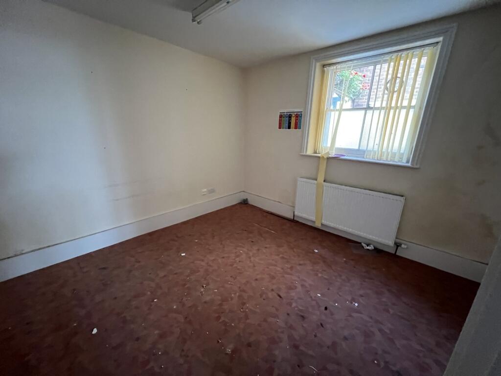 Additional property image - 44-46 Market Place, Warminster, Wiltshire, BA12 9AN