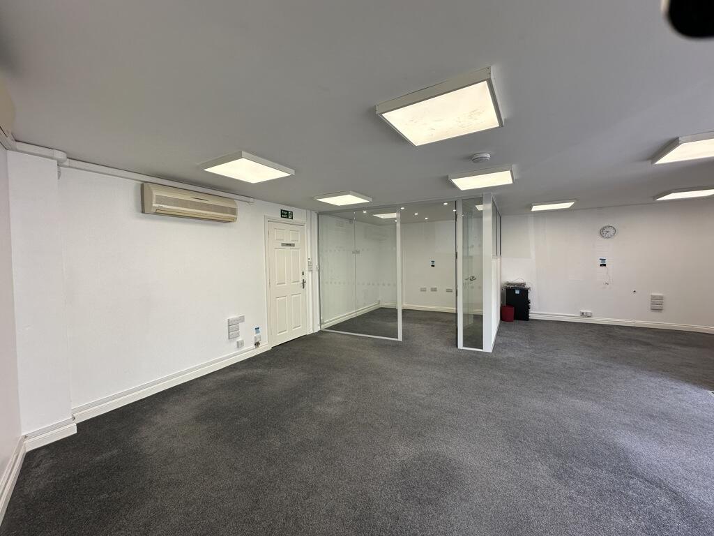 Additional property image - Unit 5 Parkland Place, 39-41 Old Milton Road, New Milton, Hampshire, BH25 6DJ
