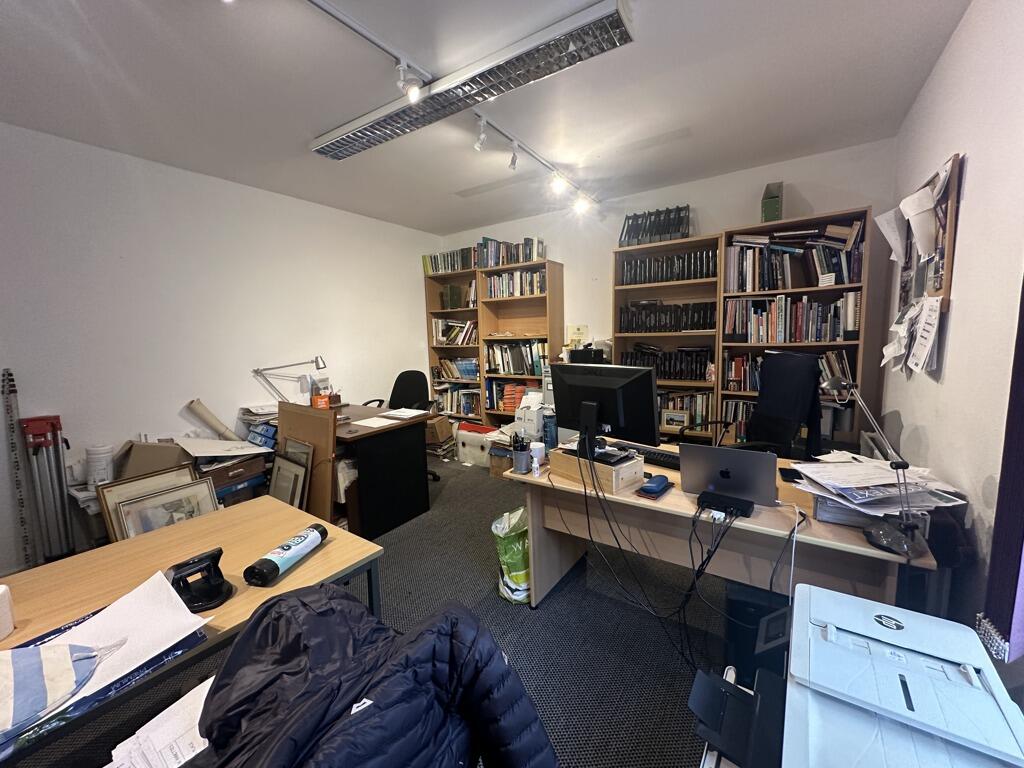 Additional property image - Room 5 Dorset House, 5 Church Street, Wimborne, Dorset, BH21 1JH