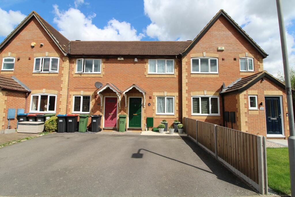 2 bedroom terraced house for sale in Thyme Close, Newport Pagnell, MK16