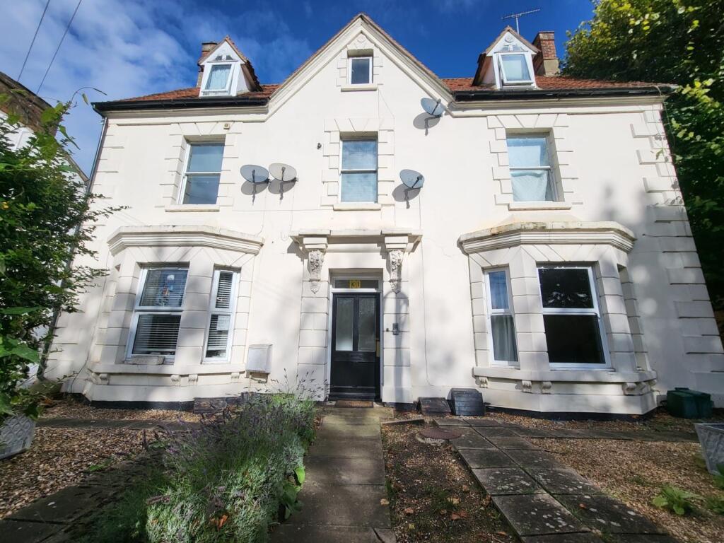 Main image of property: 130 A High Street, Newport Pagnell