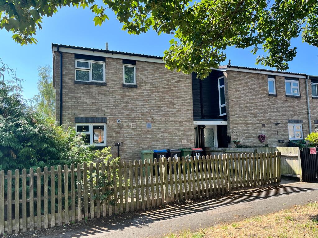 Main image of property: Whitethorns, Newport Pagnell