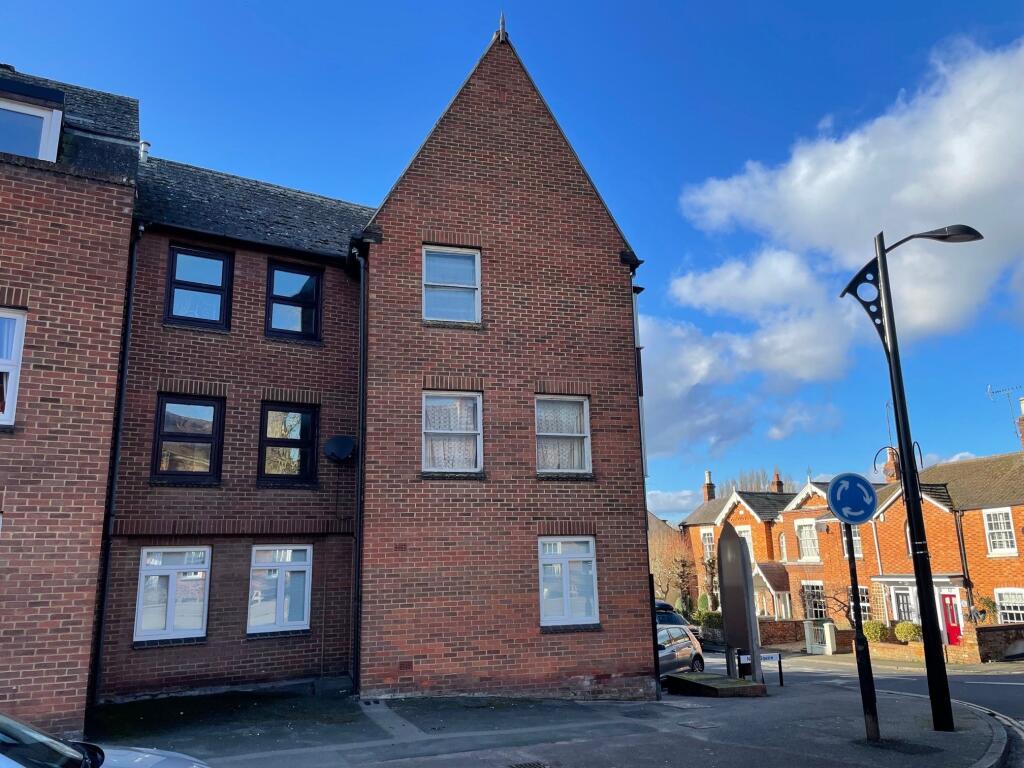 Main image of property: High Street, Newport Pagnell