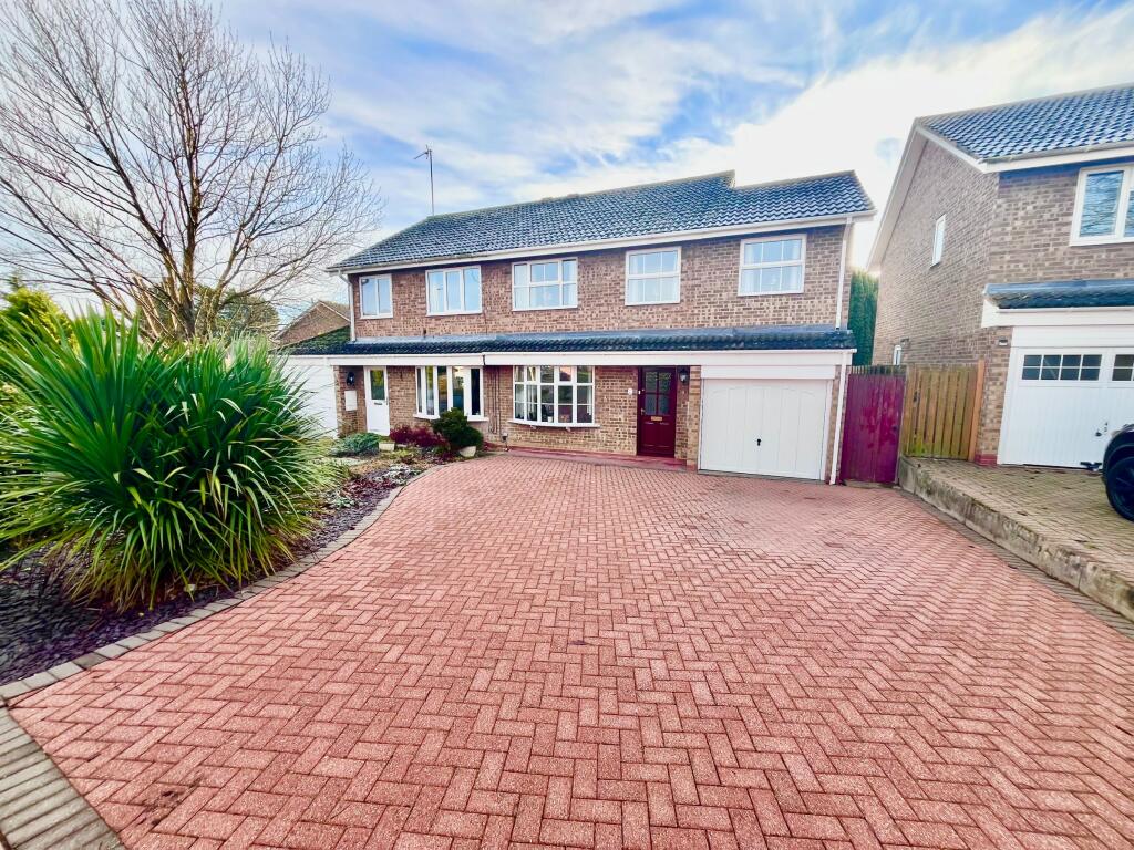 Main image of property: Westbury Lane, Newport Pagnell