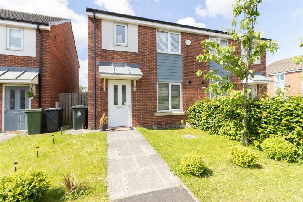 3 bedroom house for sale in Miller Close, Palmersville, Newcastle Upon