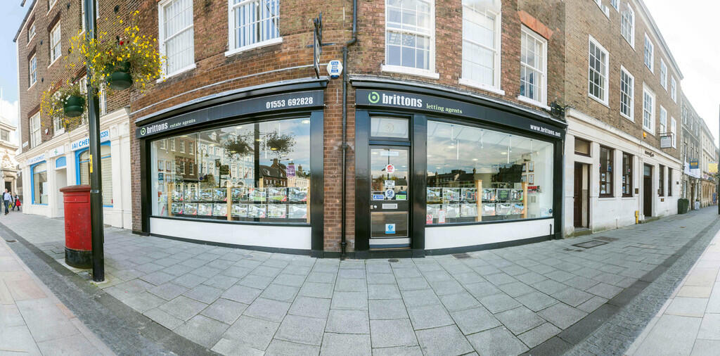 Main image of property: 27/28 Tuesday Market Place, King's Lynn