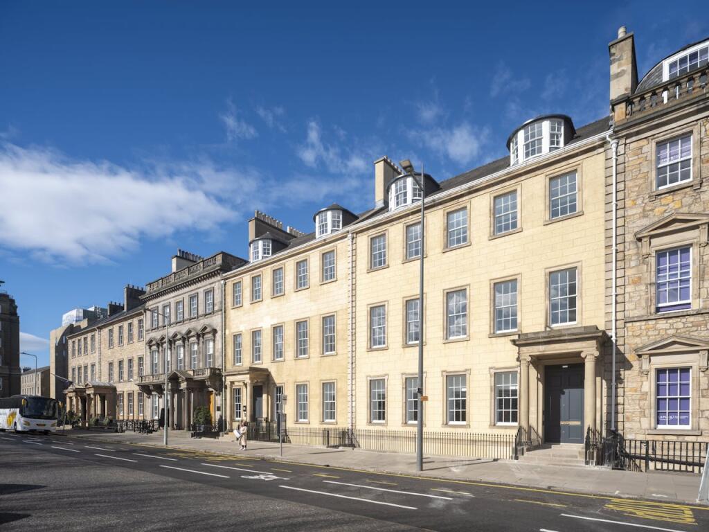 Main image of property: 24-25 St. Andrew Square, Edinburgh, EH2 1AF