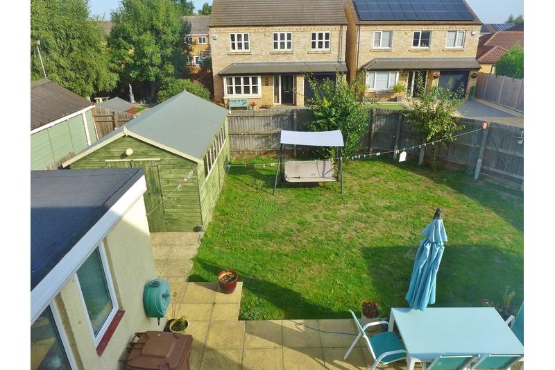 4 bedroom detached house for sale in Peterborough Road, Whittlesey