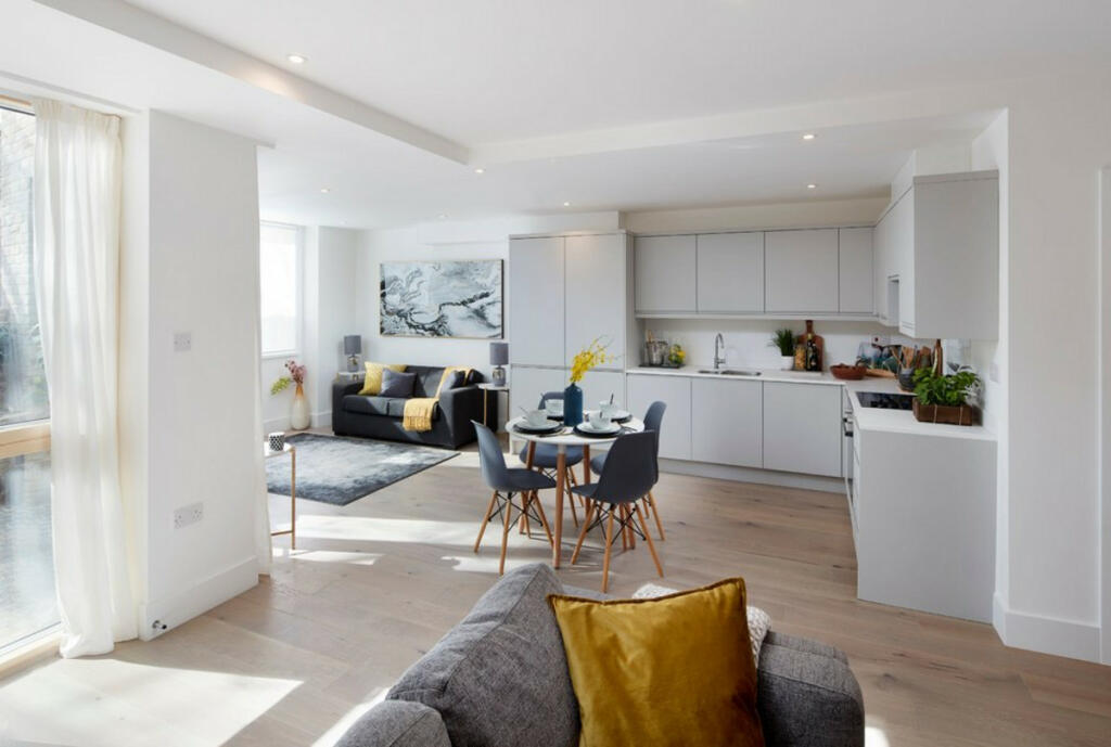 2 bedroom apartment for sale in Apt 27 Twenty Two, Nine Elms, SW8