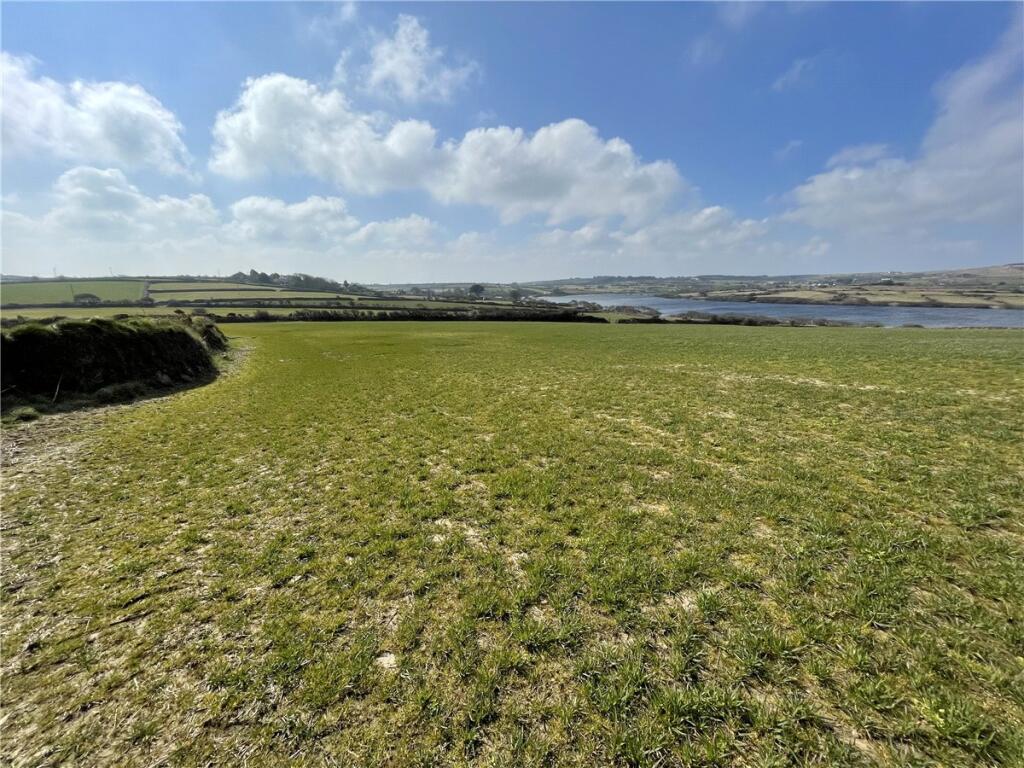 Main image of property: Menerdue Lane, Carnmenellis, Redruth, Cornwall, TR16