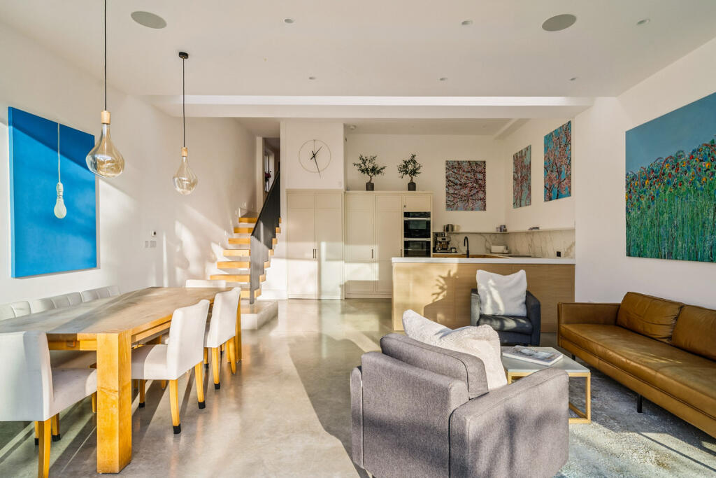 Main image of property: Ponsonby Road, London, SW15