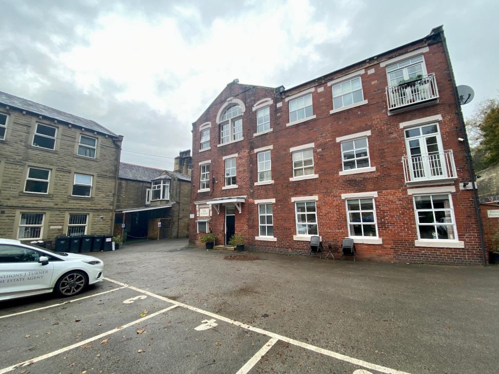 Main image of property: 3 The Crofts,  Hebden Bridge