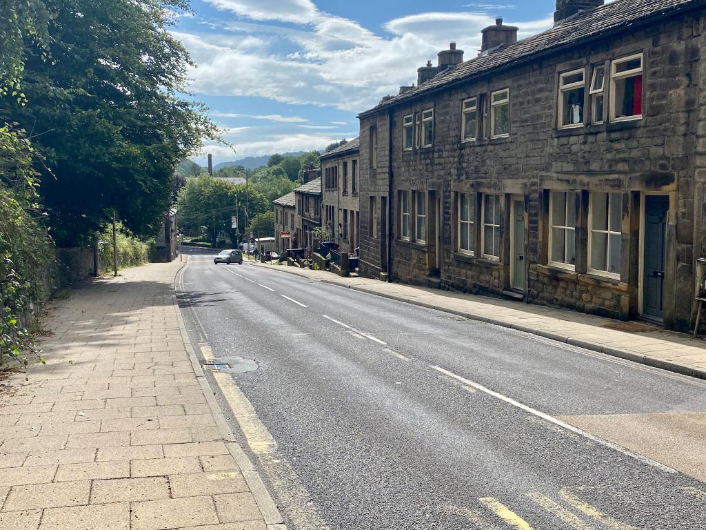2 bedroom cottage for rent in , Bridge Lanes, Hebden Bridge, HX7