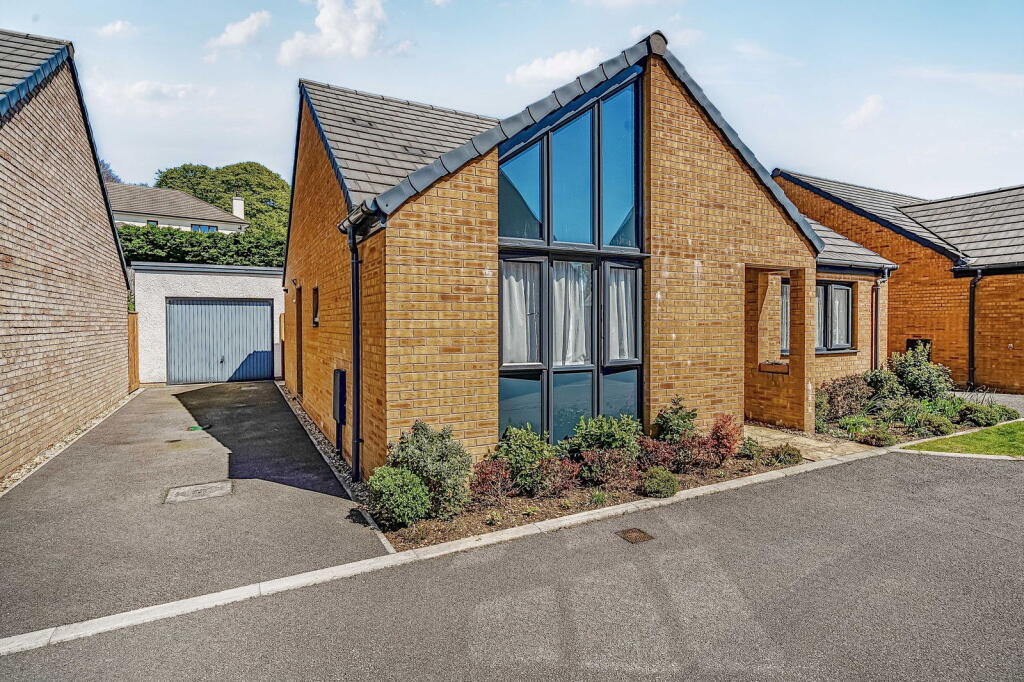 Main image of property: Glebe Mews, Callington