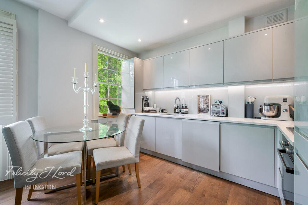 Main image of property: Liverpool Road, London