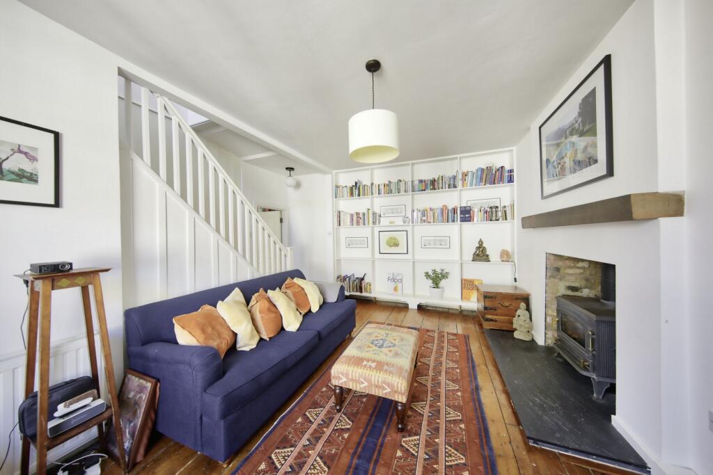 Main image of property: Park Road, Hampton Wick, KT1