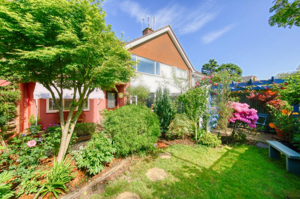 Main image of property: Vicarage Road, Hampton Wick, KT1