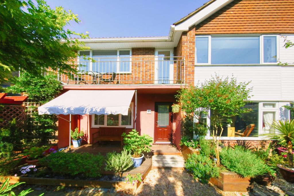 Main image of property: Vicarage Road, Hampton Wick, KT1