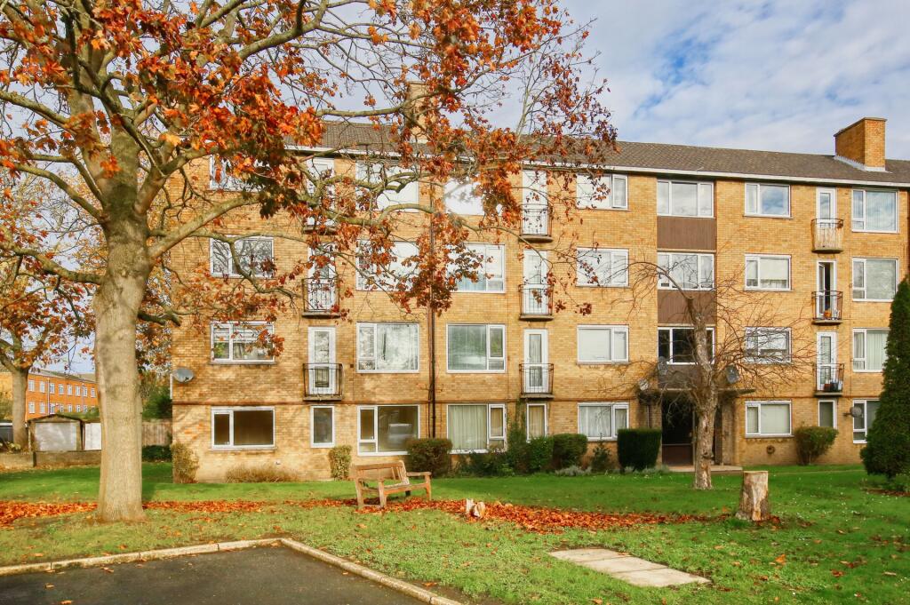 Main image of property: Lower Mortlake Road, Richmond, TW9