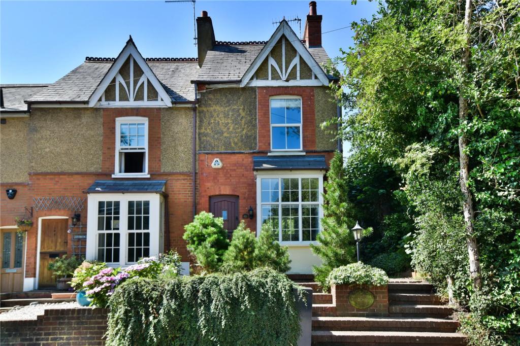 2 bedroom end of terrace house for sale in Quickley Lane, Chorleywood