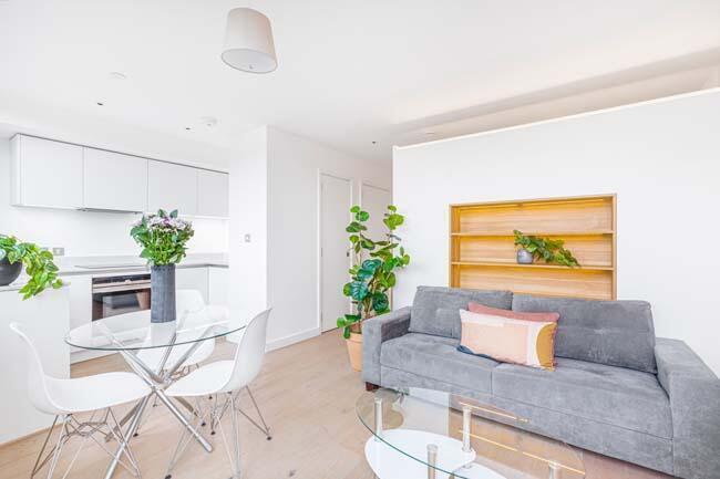 Main image of property: Highgate Hill, London, N19