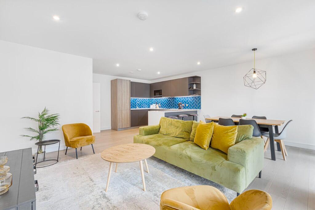 Main image of property: Cremer Street, London, E2