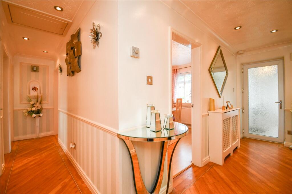 Additional property image - Ledsham Park Drive, Little Sutton, Cheshire