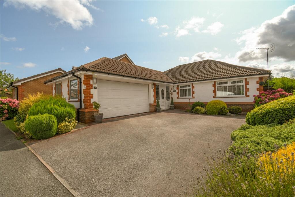 Additional property image - Ledsham Park Drive, Little Sutton, Cheshire