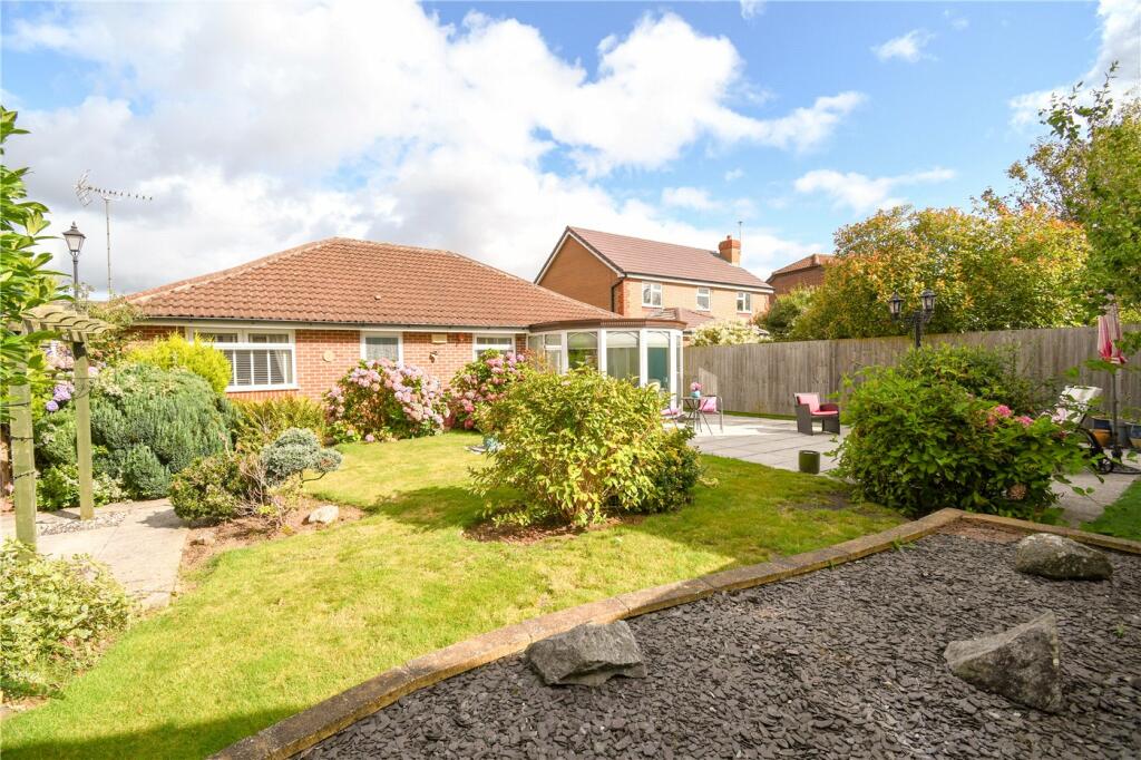 Additional property image - Ledsham Park Drive, Little Sutton, Cheshire