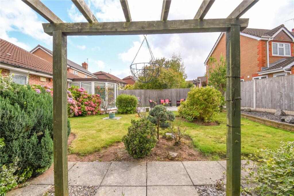 Additional property image - Ledsham Park Drive, Little Sutton, Cheshire