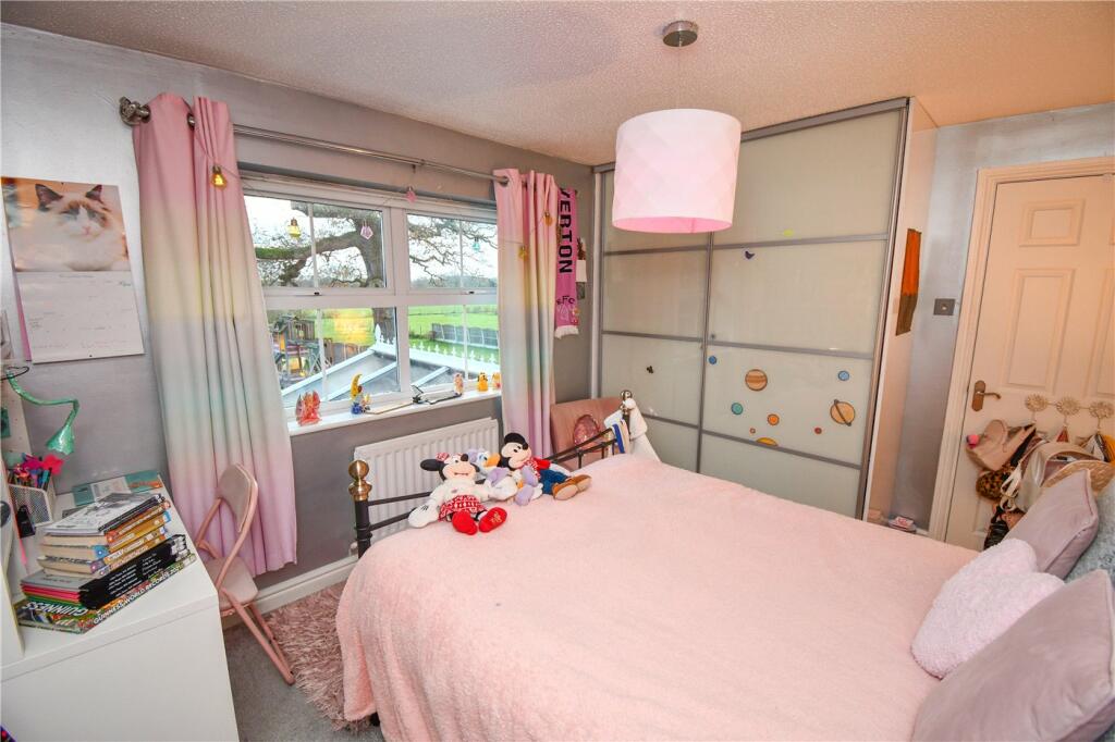 Additional property image - Ridgeway Close, Great Sutton, Ellesmere Port