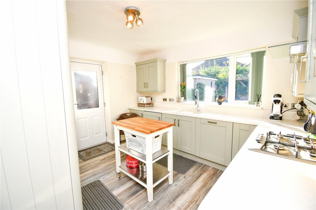 Additional property image - Childer Crescent, Little Sutton, Cheshire