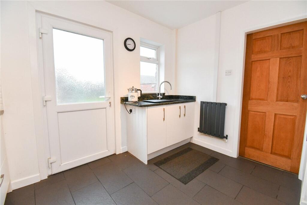 Additional property image - Pooltown Road, Whitby, Ellesmere Port
