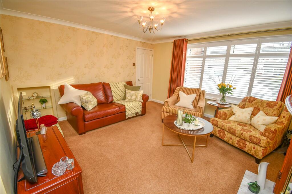 Additional property image - Hope Farm Road, Great Sutton, Cheshire