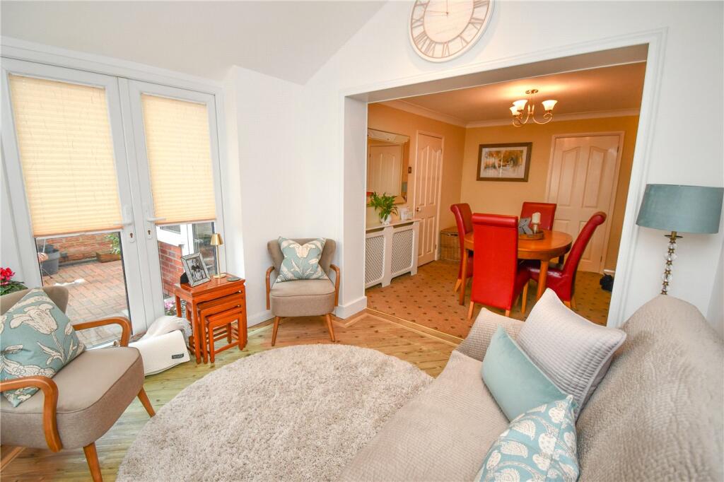 Additional property image - Hope Farm Road, Great Sutton, Cheshire