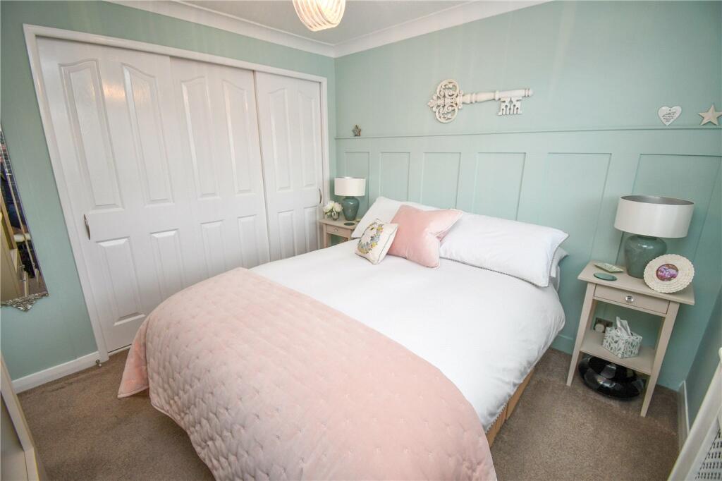 Additional property image - Hope Farm Road, Great Sutton, Cheshire