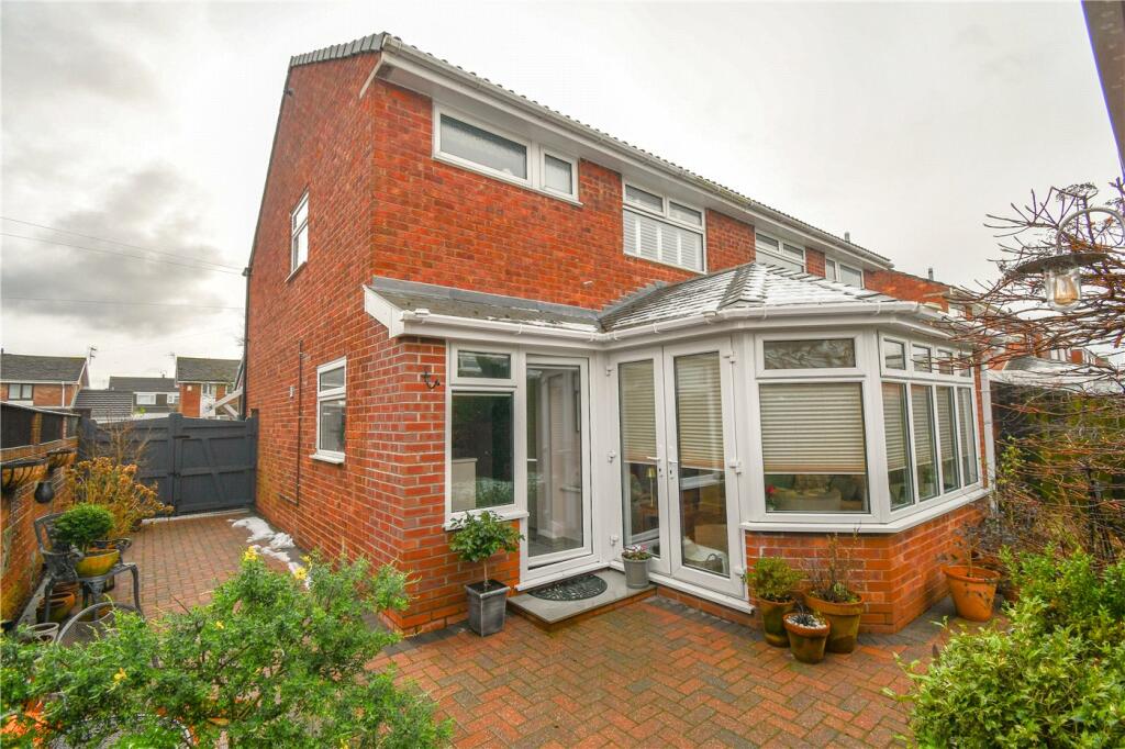 Additional property image - Hope Farm Road, Great Sutton, Cheshire