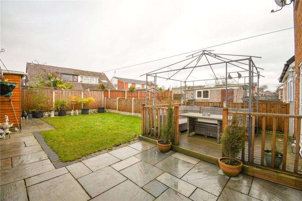 Additional property image - Green Lane, Great Sutton, Ellesmere Port