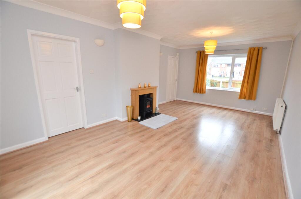 Additional property image - Hyde Close, Great Sutton, Ellesmere Port