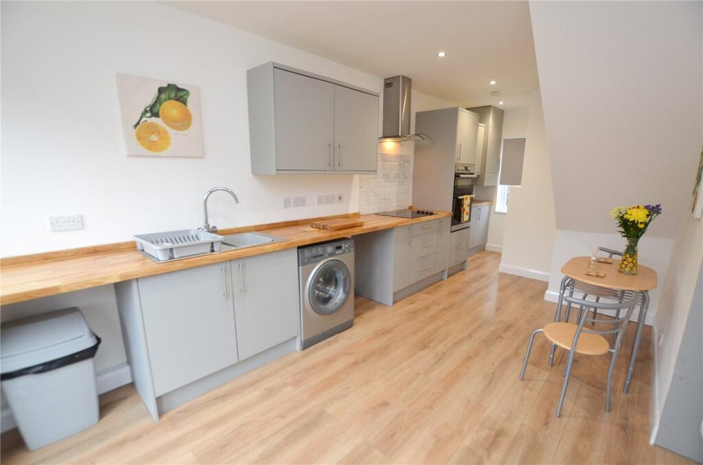 Additional property image - Hyde Close, Great Sutton, Ellesmere Port