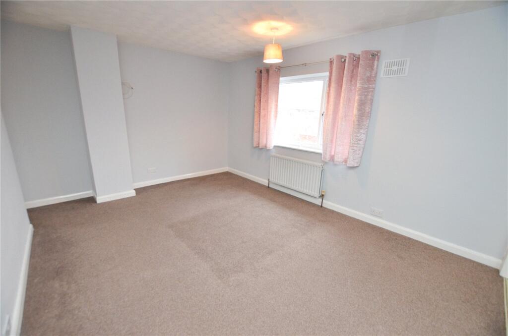 Additional property image - Hyde Close, Great Sutton, Ellesmere Port