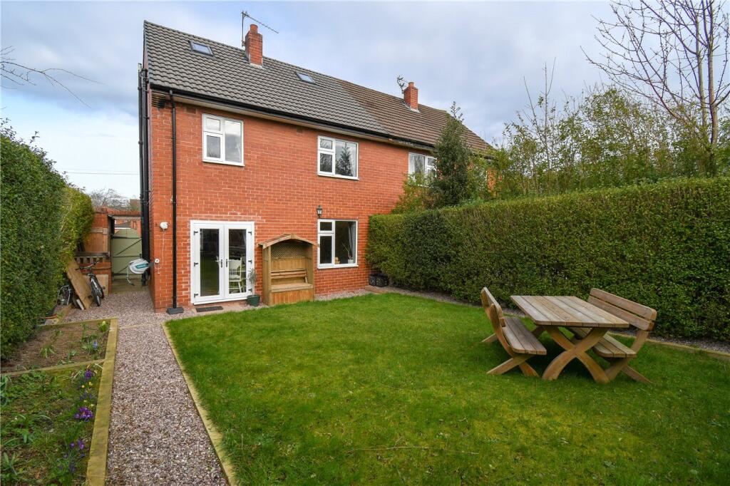 Additional property image - Dudley Crescent, Hooton, Ellesmere Port