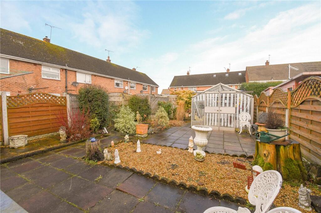 Additional property image - Heather Close, Great Sutton, Ellesmere Port