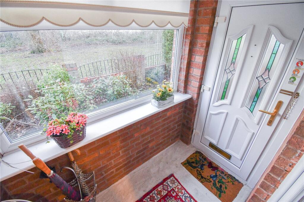 Additional property image - Heather Close, Great Sutton, Ellesmere Port